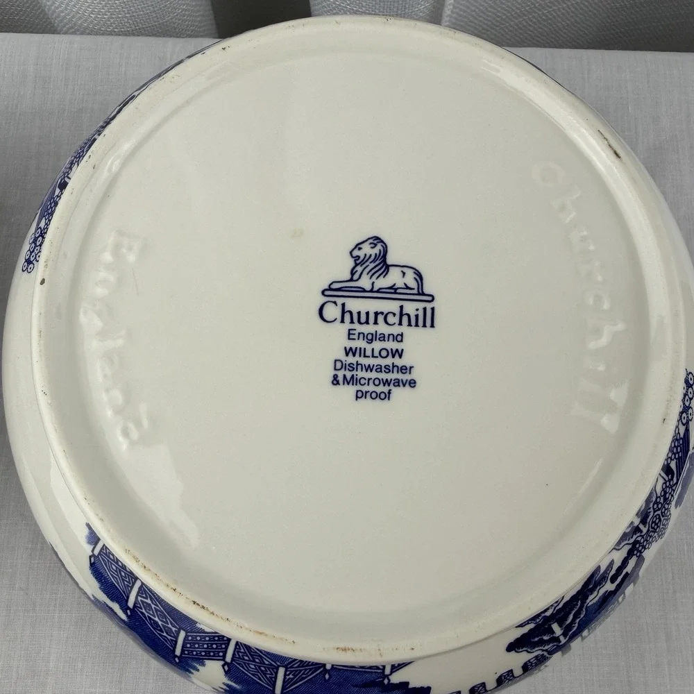 CHURCHILL Blue Willow Vegetable Soup Large Server Dish Bowl Handles w/ Lid